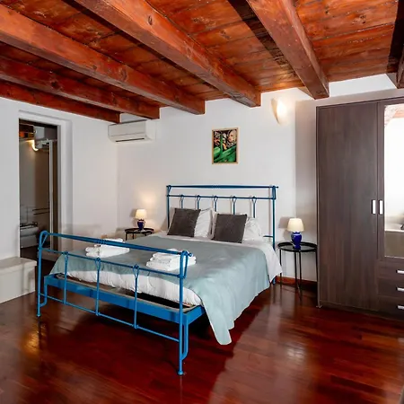 Vintage In Apartamento Sassari